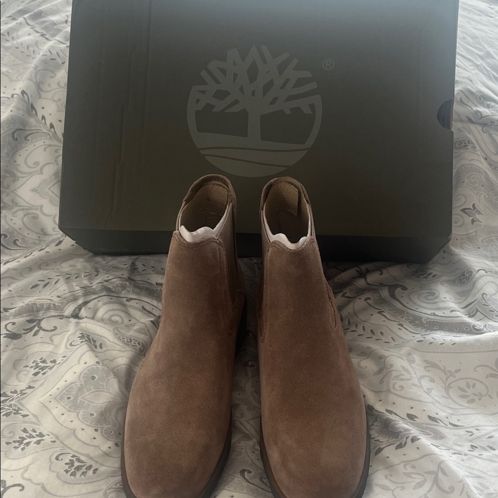 Timberland Men's Tan Chukka Boots